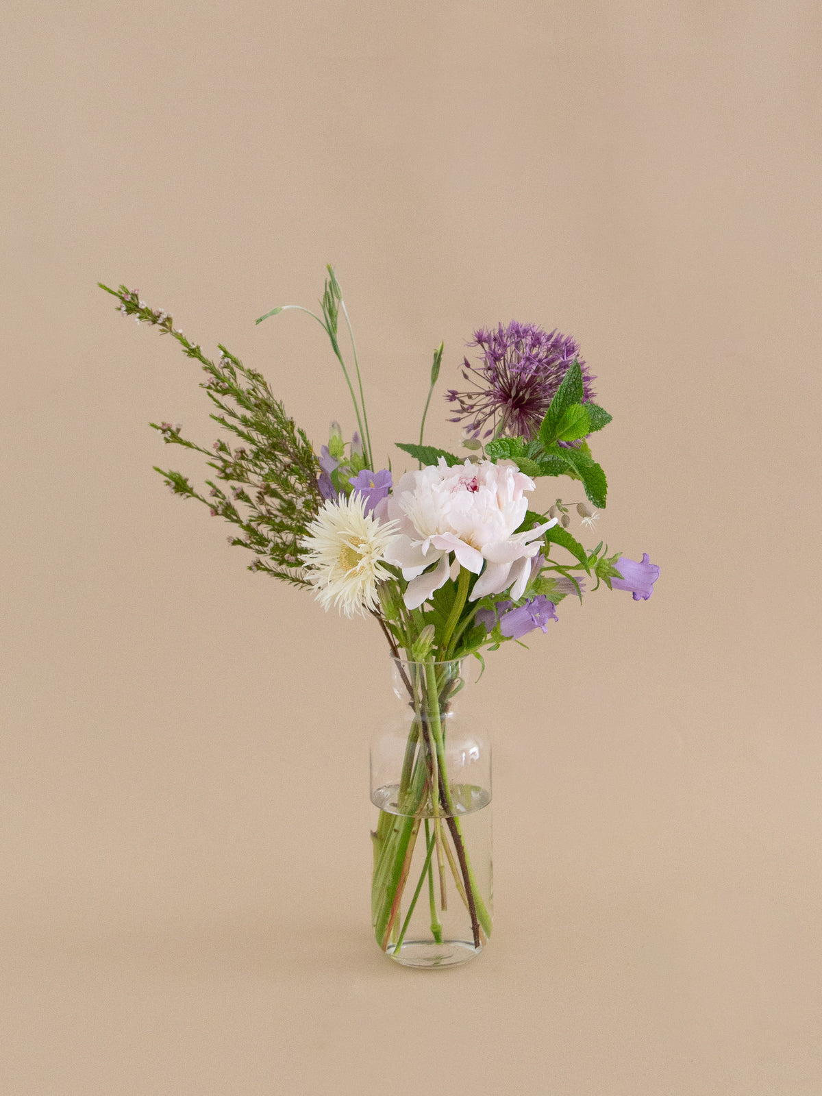 Insight Clear Glass Vase Arrangement