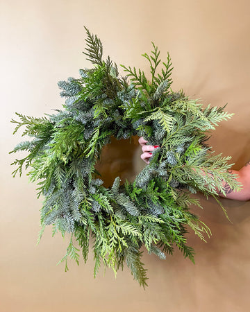 Simple Holiday Wreath