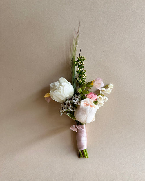 air plant boutonniere Boutonniere | Wedding & Event Florals | Fernseed