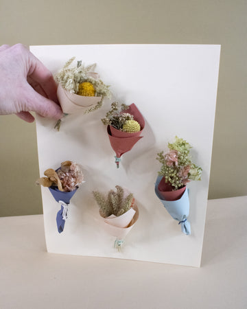 Mini Dried Bouquet Magnet