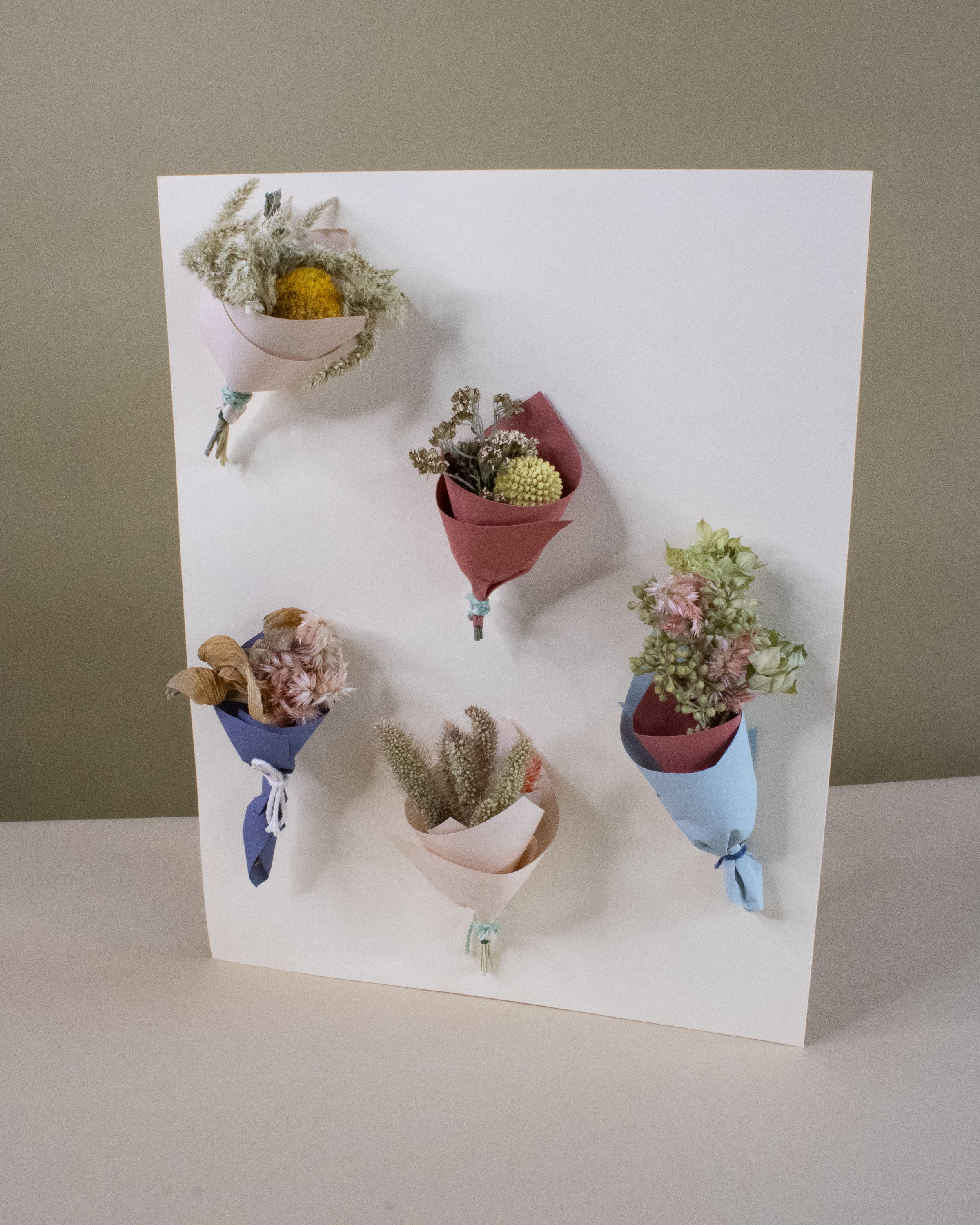 Mini Dried Bouquet Magnet